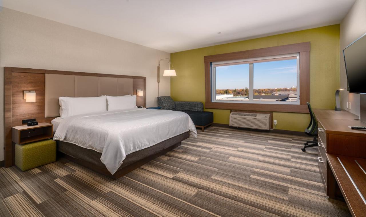Holiday Inn Express & Suites - Brandon By Ihg Exteriér fotografie
