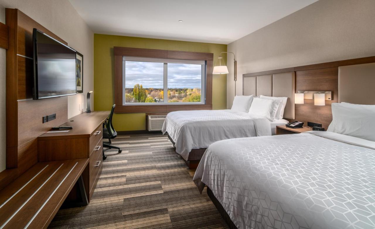 Holiday Inn Express & Suites - Brandon By Ihg Exteriér fotografie