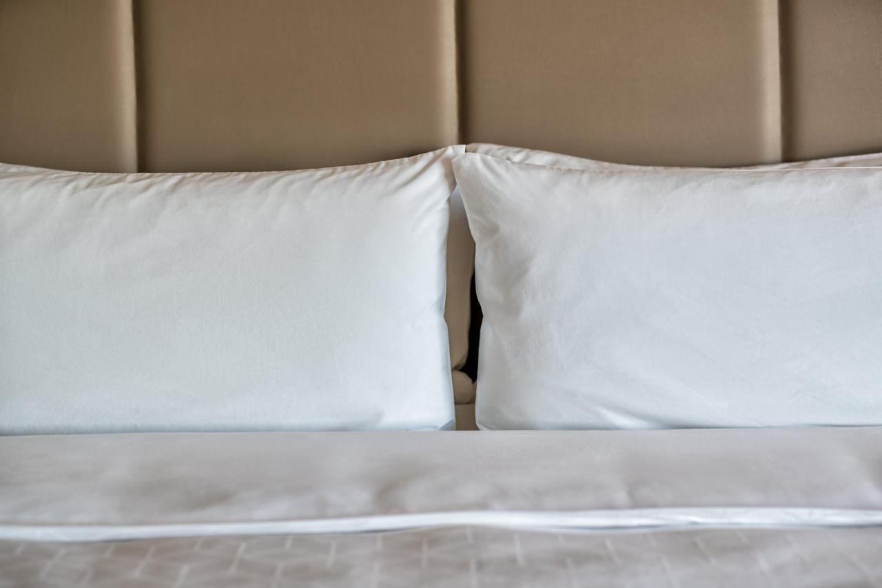 Holiday Inn Express & Suites - Brandon By Ihg Exteriér fotografie